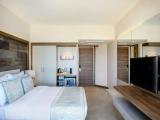 Deluxe room with partial sea view
