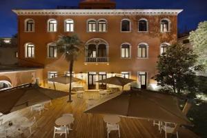 Palazzo Barocci Mini-hotel