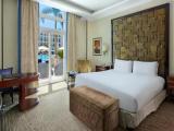 Royal Club Double room with pool view