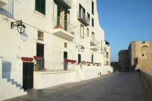 Casa Felice, Monopoli