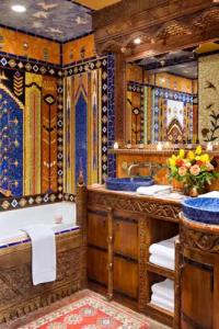 The Inn of Five Graces - 21