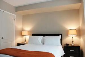 Whitehall Suites - Yorkville, Toronto