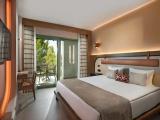 Family Deluxe room with balcony and with garden view