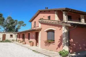 La Casa dei Tigli, Cannara