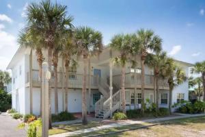 Coconut Palms Beach Resort II a Ramada by Wyndham, New Smyrna Beach