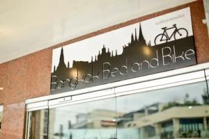 Bangkok Bed and Bike Hostel