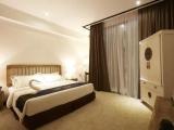 Premier room