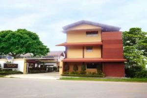 Coconut Home Resort, Damnoen Saduak