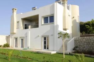 CretaVivere Villas with pool 500m from the Sea, Agia Pelagia