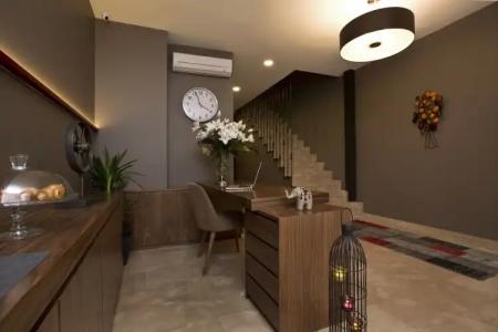 Snog Rooms & Suites - 1
