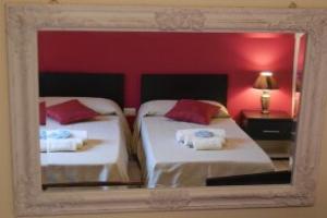 Bed & Breakfast «B&B Ca' Melia», Baveno