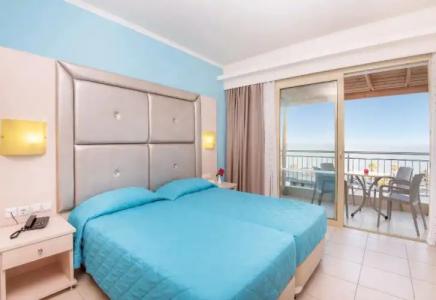 Grand Blue Beach - 5