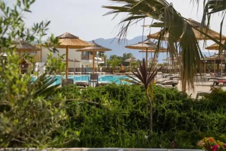 Grand Blue Beach - 22