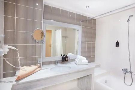 Grand Blue Beach - 106