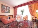 Classic room