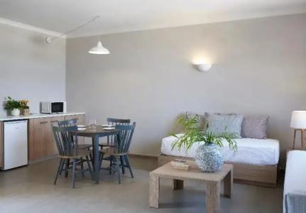 Louis St. Elias Resort & Waterpark - 112