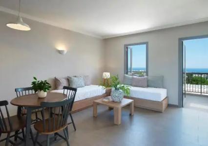 Louis St. Elias Resort & Waterpark - 111