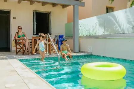 Louis St. Elias Resort & Waterpark - 116