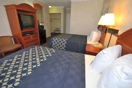 Days Inn by Wyndham Los Angeles LAX/VeniceBch/Marina DelRay - 27