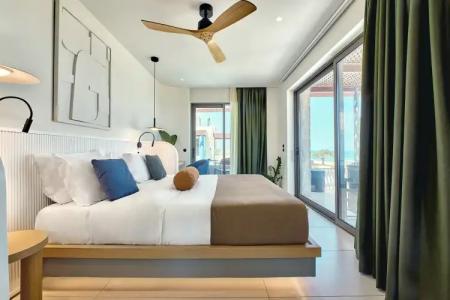 Paralos Kosta Mare - 94