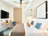 Double room with balcony and Side Sea View
