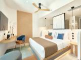 Double room with balcony and Garden View