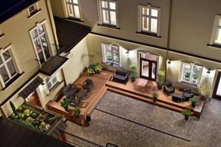 Metropolitan Boutique - 18