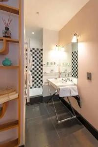 1er Etage Marais - 38