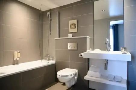 Suites & Hôtel Helzear Champs-Elysées - 43