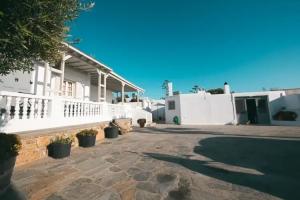 Kavaki Studios, Mykonos