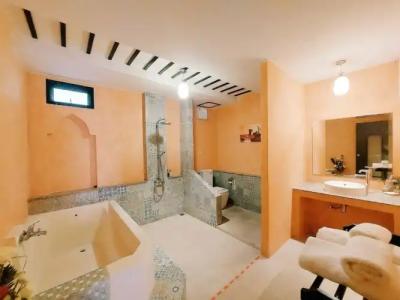 Retro Box Chumphon - 62