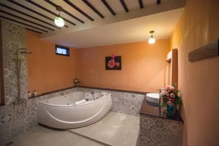 Retro Box Chumphon - 16