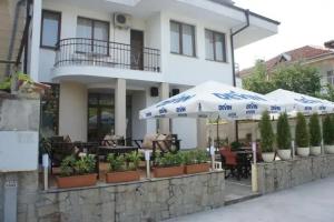 Hotel Sydney, Banya