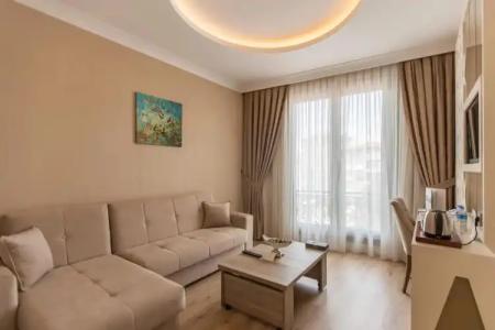 The Grand Mira Business - 32