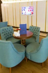 The Grand Mira Business - 8