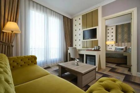 The Grand Mira Business - 33