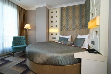 The Grand Mira Business - 24