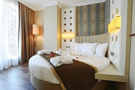 The Grand Mira Business - 14