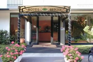 Hotel Bristol, Tirrenia