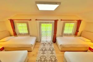 Raha Villa Bungalow, Uzungol