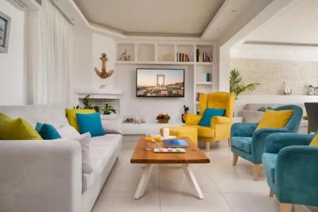 Polis of Naxos Boutique - 40