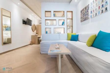 Polis of Naxos Boutique - 5