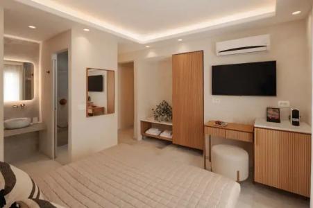 Polis of Naxos Boutique - 18