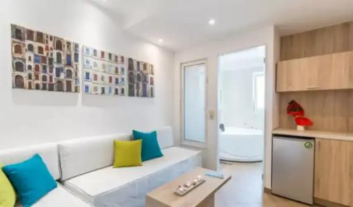 Polis of Naxos Boutique - 87