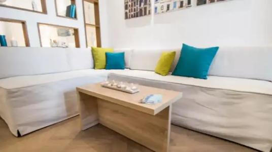 Polis of Naxos Boutique - 86