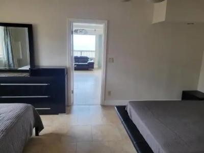 Driftwood Beach Motel - 129