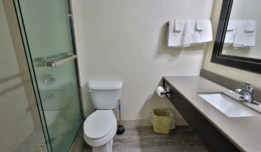 Driftwood Beach Motel - 174