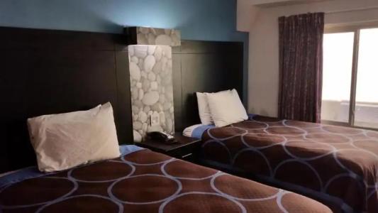 Driftwood Beach Motel - 167