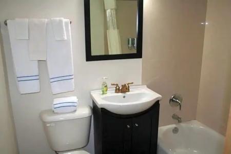 Driftwood Beach Motel - 24