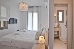 White Tinos Luxury Suites, Tinos Town